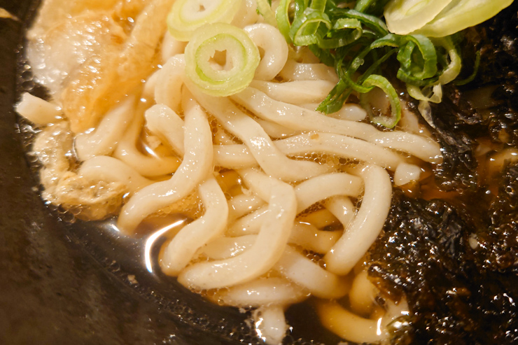 肉ト麺　マクロ